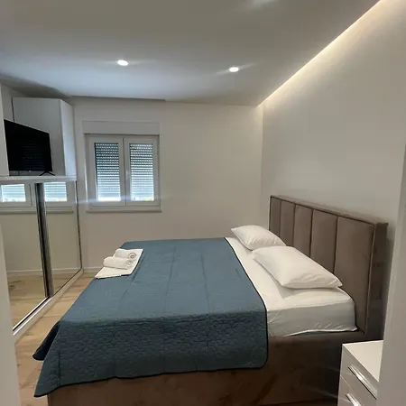 Nadine Apartment